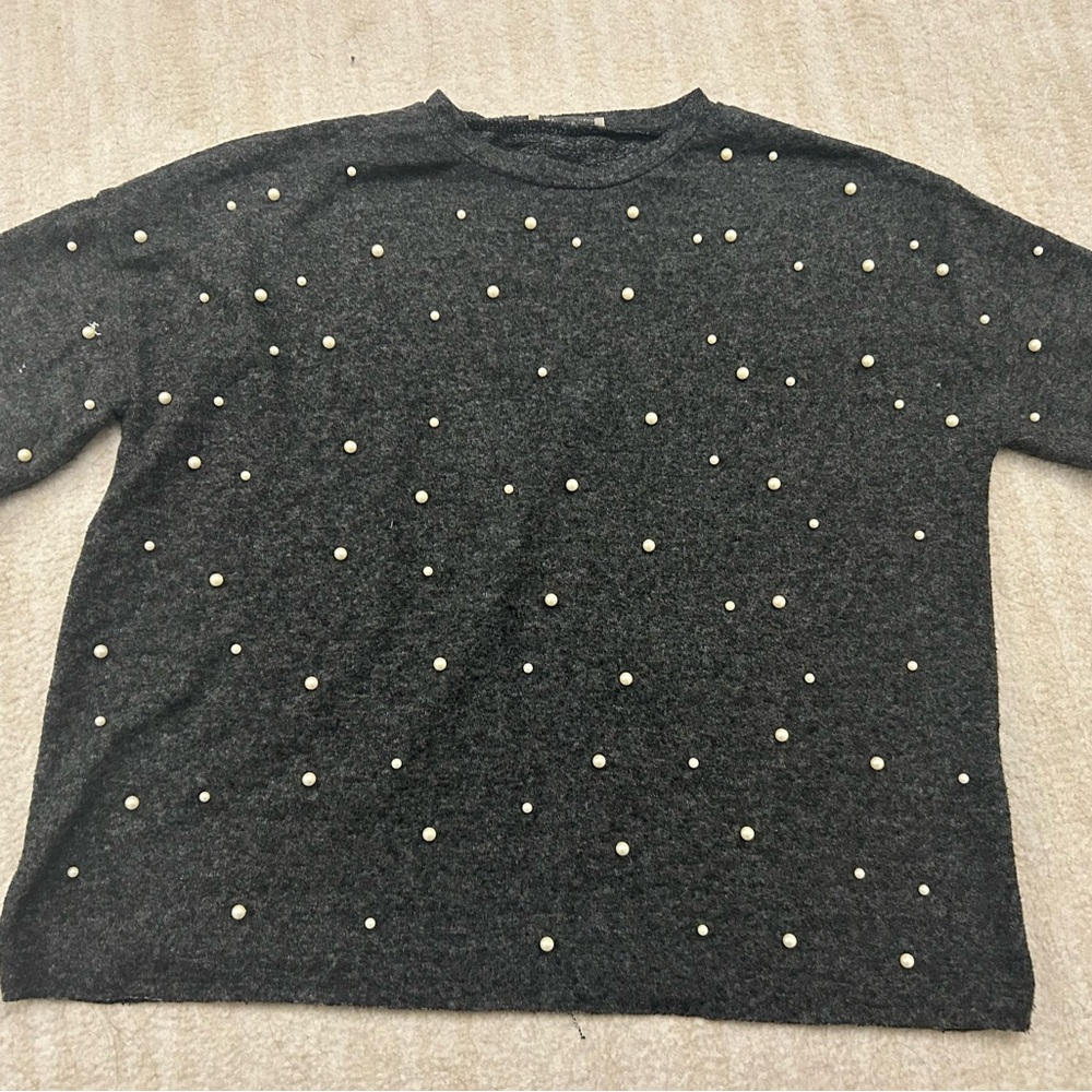 Zara Gray Sweater Short Sleeves Top with Pearl Embellishments